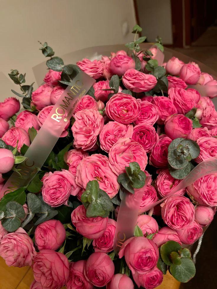 SilentGrovePhase workshop space where corporate flower arrangements are designed and prepared for business delivery